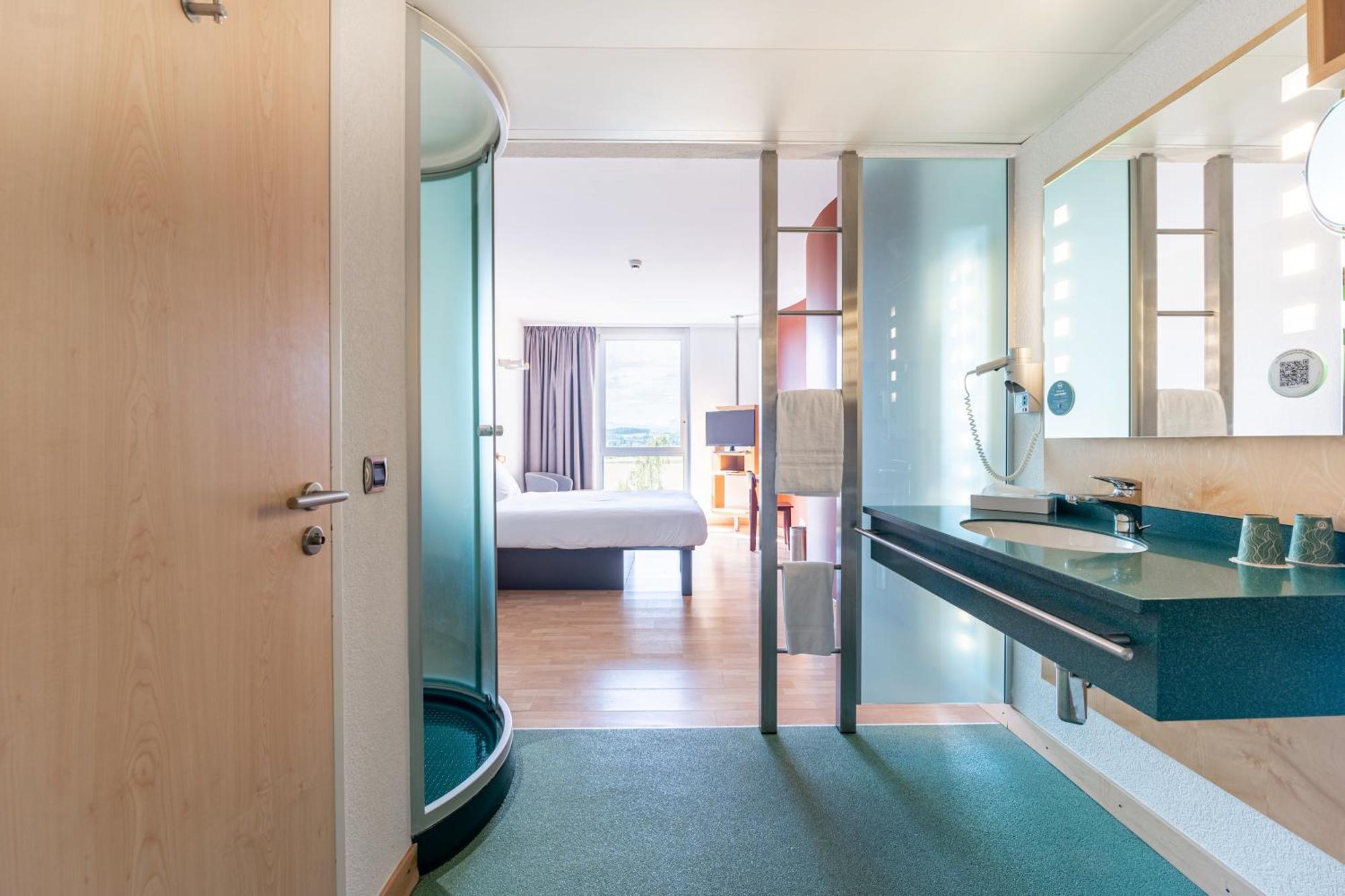 B&B Hotel Lully 3 Lakes Estavayer-le-lac Quarto foto